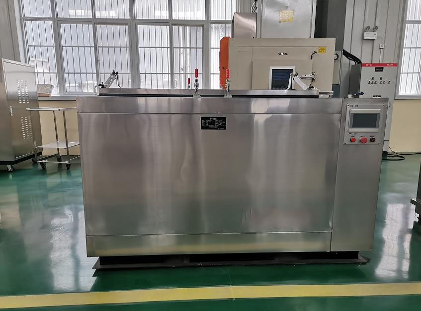 硬質合金深冷處理箱對材料的要求